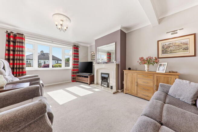 West End Drive, Horsforth, Leeds, LS18 5JR photo 4