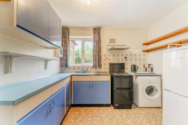 3 bed Semi-Detached for sale Image 5