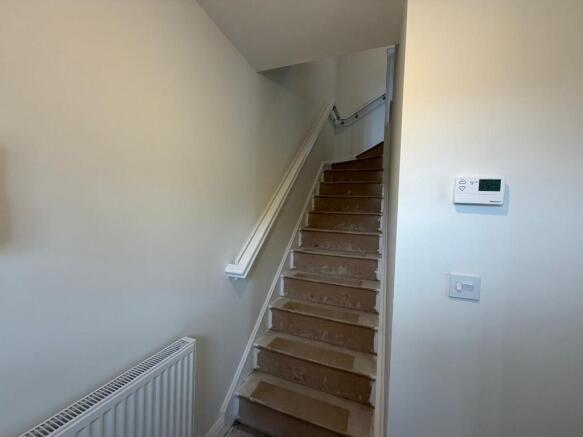 2 bed Semi-Detached for sale Image 6