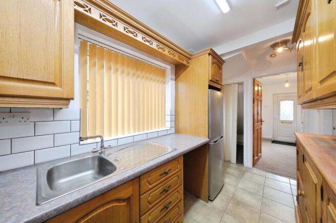 3 bed Semi-Detached for sale Image 7