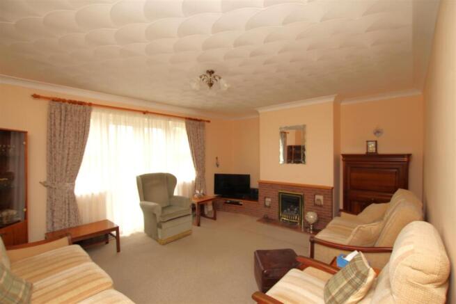 Living Room.JPG