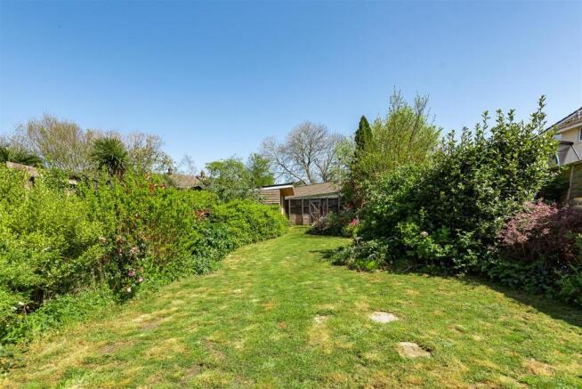 7 Pykes Down Garden1.jpg