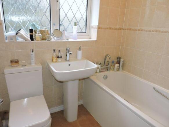 Photo 11