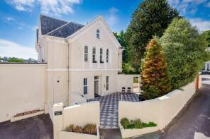 Flat 6, 500 Hunter's Moon, Babbacombe Road, Torquay TQ1 1HL