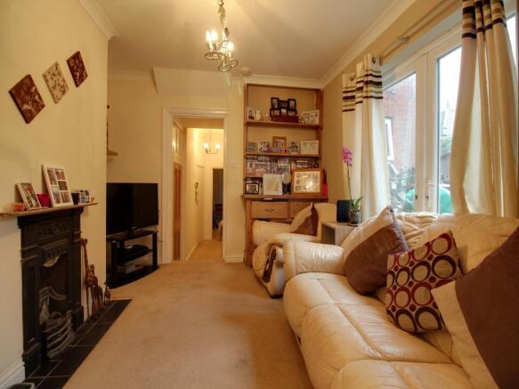 LIVING ROOM 
