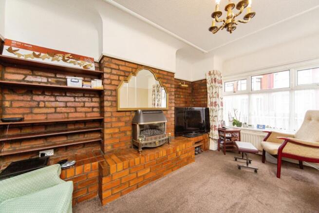pbox-IMG.jpg