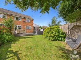 43, Garlands Road, Alvington GL15 6BB