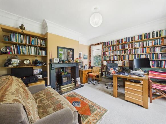 3 bed Detached for sale Image 4