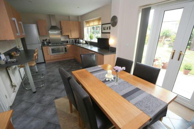Kitchen/Breakf...