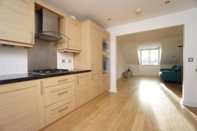 Kitchen 2.JPG