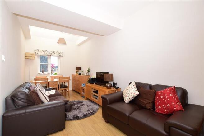 Kitchen/Living Area