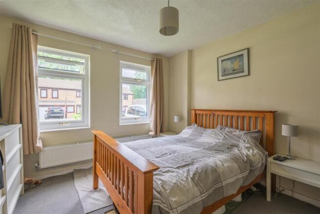 2 bed Detached Bungalow for sale Image 10