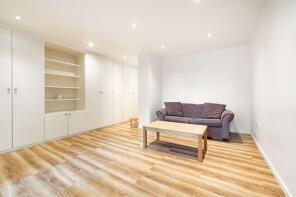 37, Wellesley Court, Maida Vale, London W9 1RG