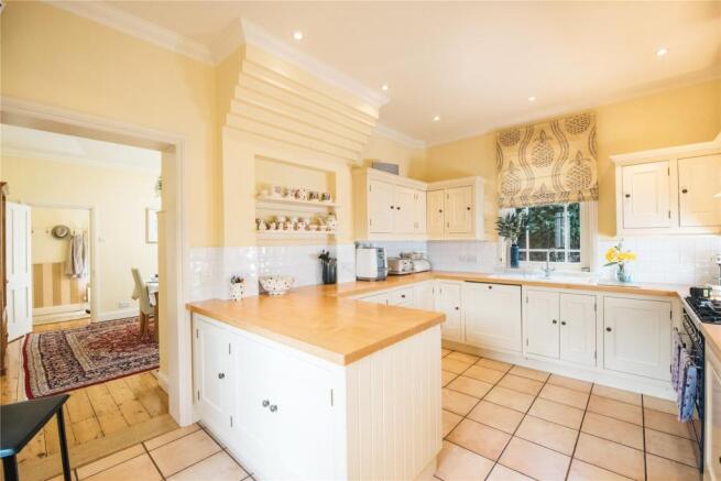 Kitchen/Breakfast Rm