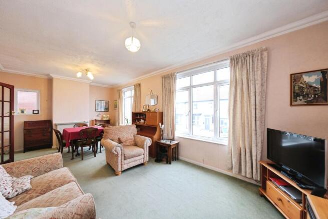 3 bed Semi-Detached for sale Image 9