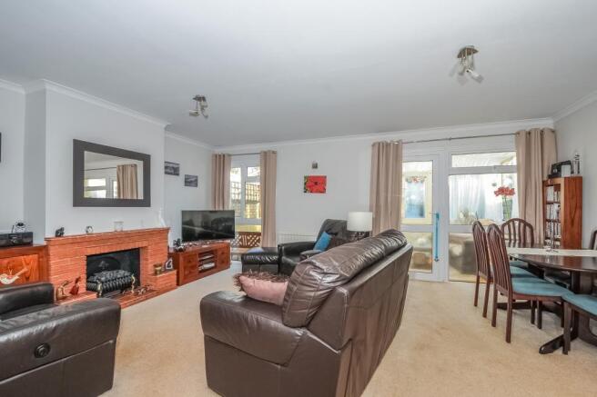 Living Room/Dining Room