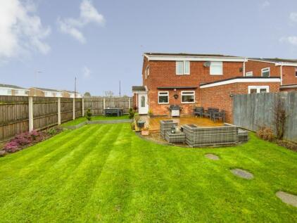 Downfield Avenue, Hull, HU6