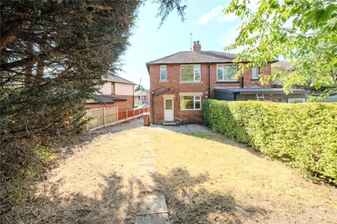 2 bed Semi-Detached for sale Image 8