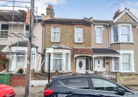 13, Chesley Gardens, East Ham, London E6 3LN