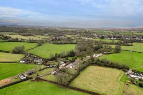 Hitts Farm, Lilypond Lane, Exeter EX5 2QP