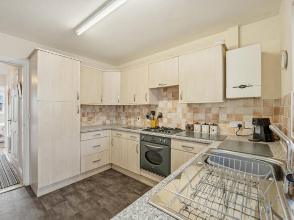2 Hawthorn Close, Leyburn, DL8 5SN photo 5