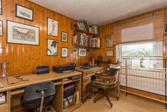 FULLY PANELLED STUDY