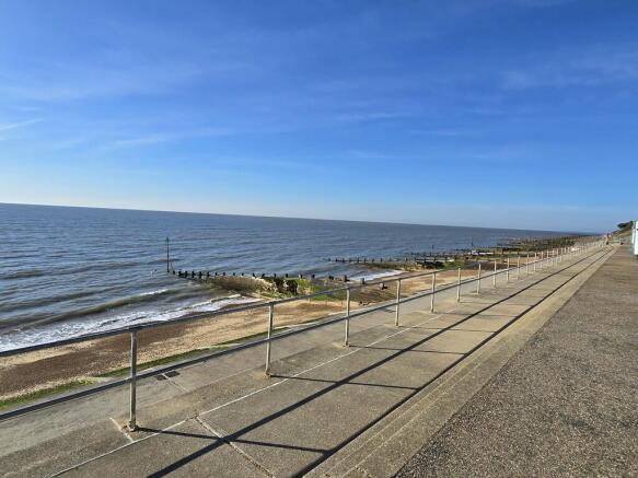 NEW FRONT 776 VIE...