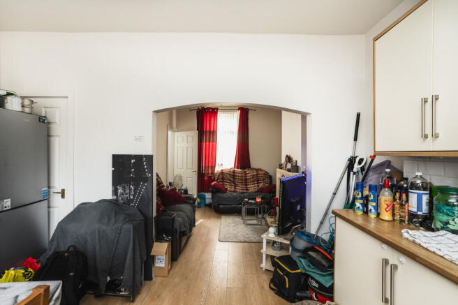 2 bed Terraced for sale Image 4