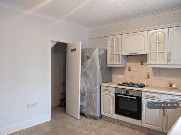 Kitchen 2
