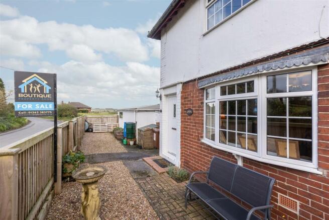 Mouse Cottage External-11.jpg