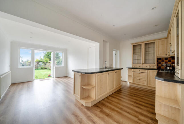 1425046-11-69b7ef...