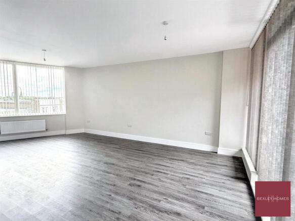 flat 6.jpg