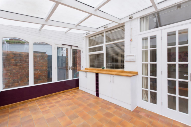 5 bed Terraced for sale Image 12