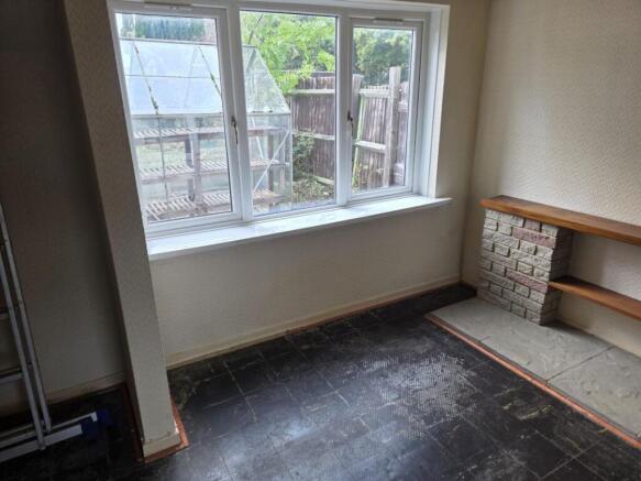 21 Little Park, Droitwich, Worcestershire, WR9 8SP photo 4