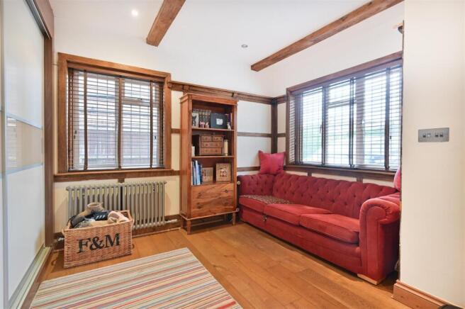 15 Manland Ave-22.jpg