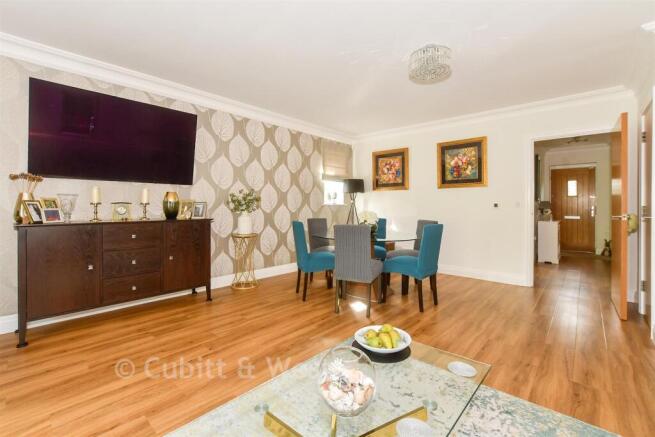 Lounge/Dining Room.,