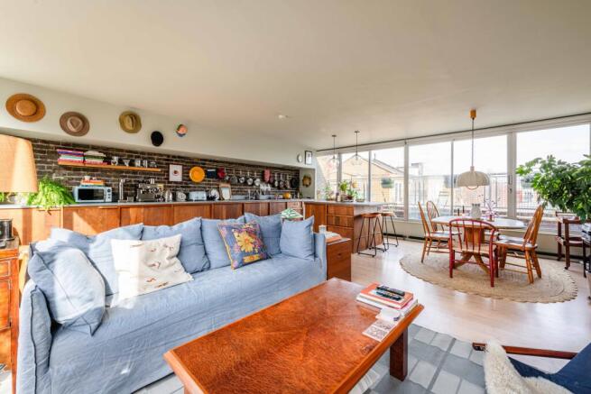 Rampart St 8-18 F11 - 16.jpg