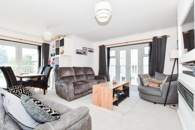 Living/Dining Room