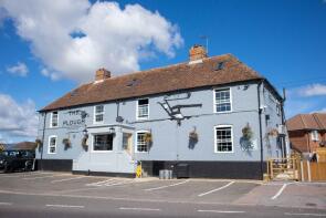 Sunnymead, Dymchurch Road, New Romney TN28 8UF