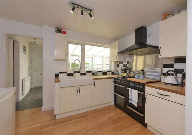 Kitchen.jpg
