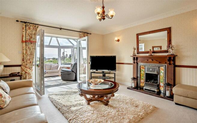 Rear Lounge