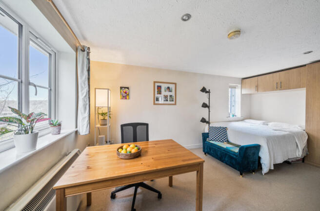 1380927-8-6913202...