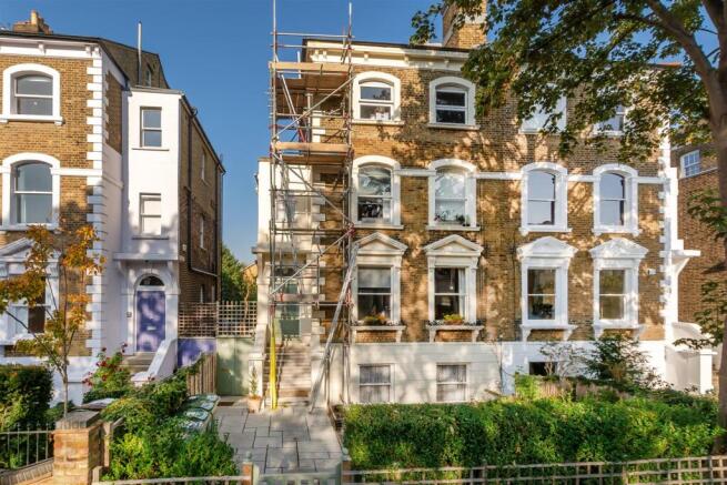 3a Maley Road, SE27 9BY-1.jpg