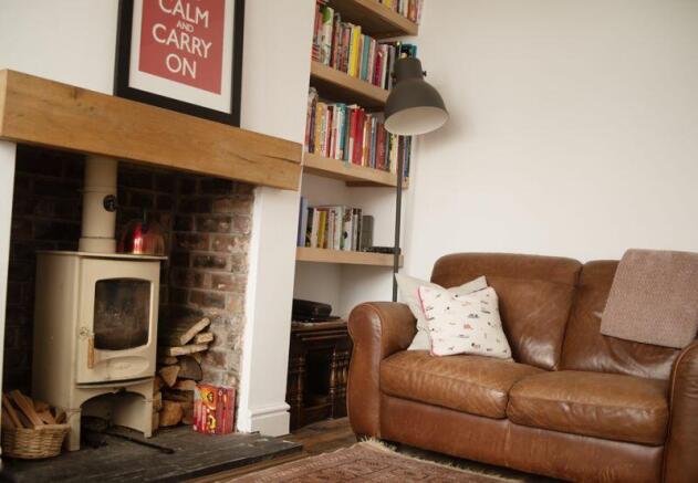 LOUNGE 4