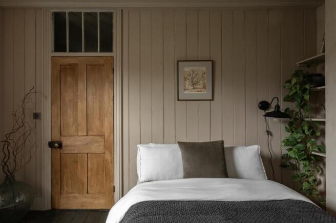 Bedroom Two (2)