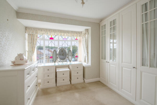4 bed End of Terrace for sale Image 9