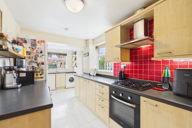 3 bed Detached for sale Image 7
