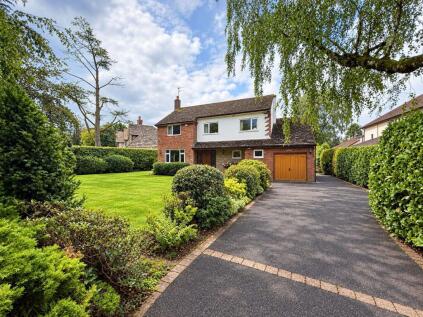 Ladythorn Crescent, Bramhall, SK7