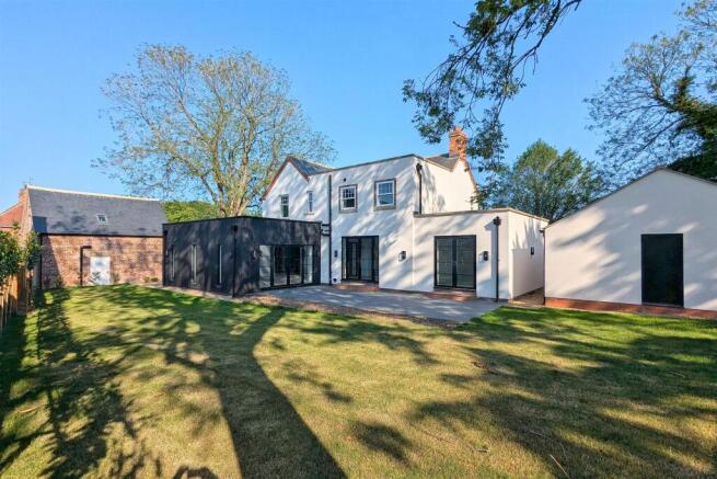 Rear showing modern extensions