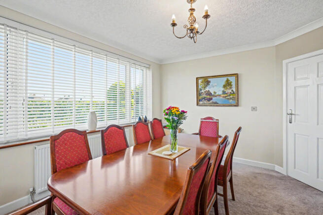 3 bed Detached Bungalow for sale Image 7